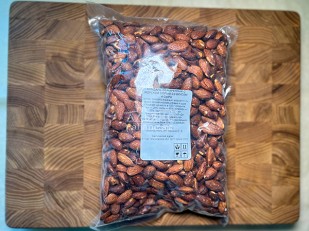 Вобла (18+) с икрой: Миндаль 